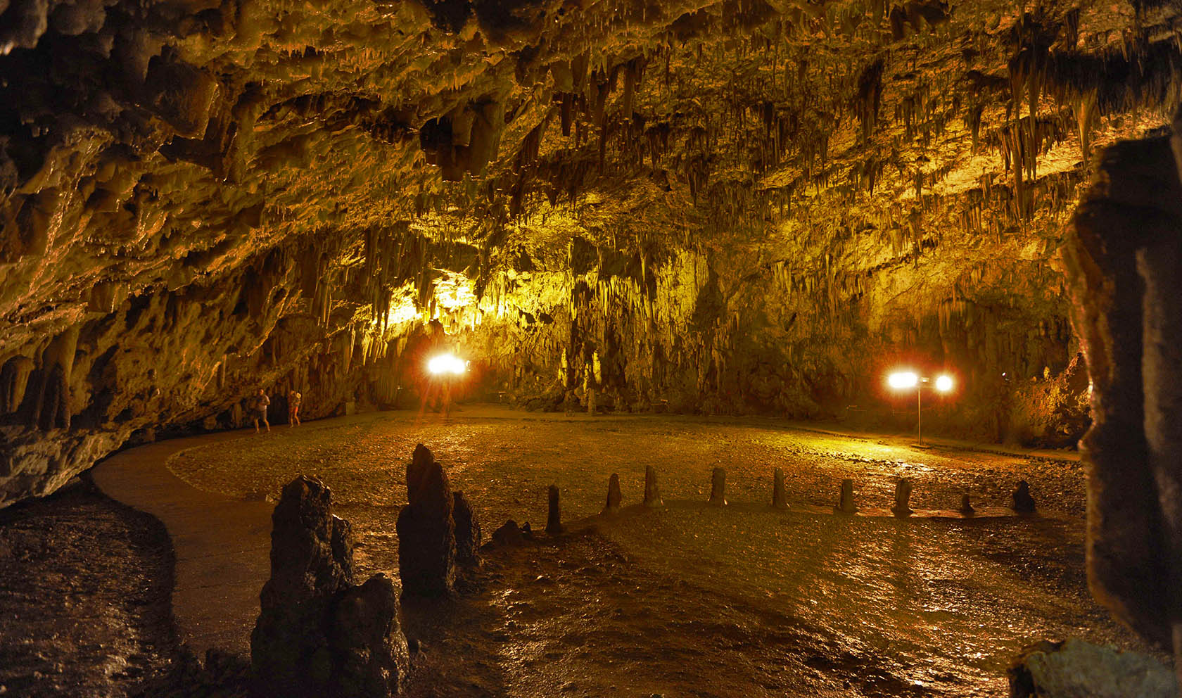 Drogarati Cave-Home Destinations